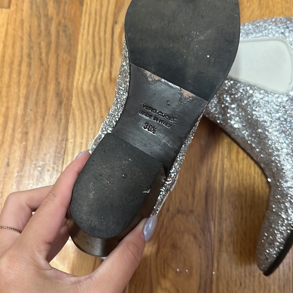 Barneys New York Women’s Silver Glitter Chelsea Boots - Picture 6 of 9